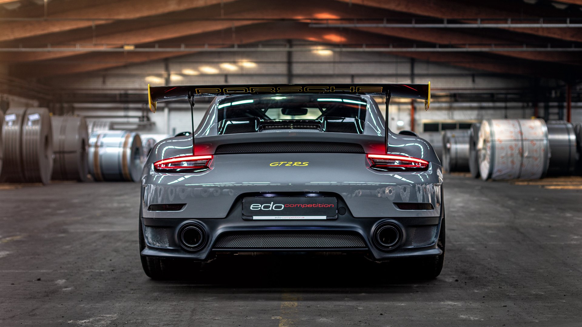 摩洛哥队在巴黎奥运会男足比赛中展现出高效的快攻配合，摩洛哥著名足球运动员